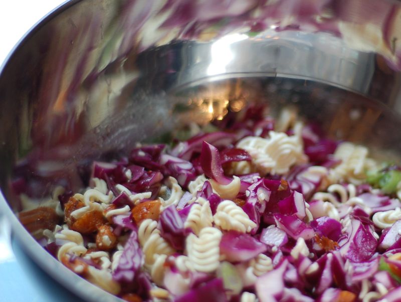 ramen cabbage salad