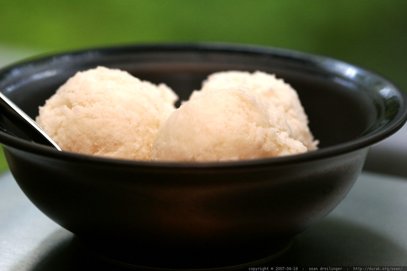 vegan-coconut-ice-cream